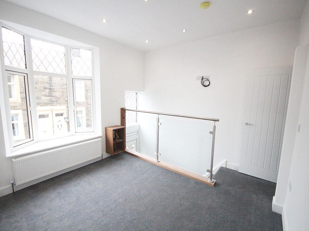 3 bedroom terraced house To Let in Barnoldswick - IMG_3593.jpg